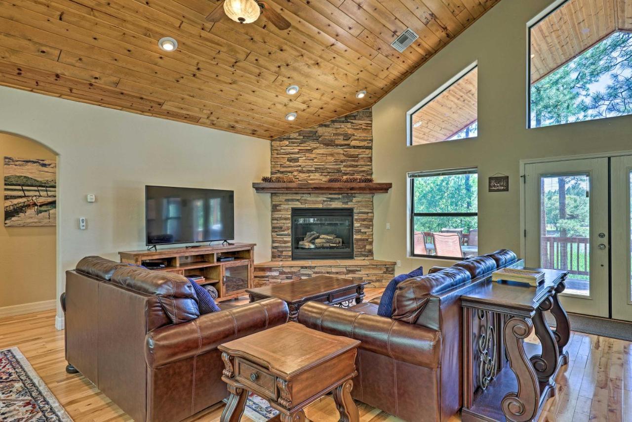 Serene Lakeside Cabin With Decks And Edler Lake Views! Pinetop-Lakeside Exterior foto